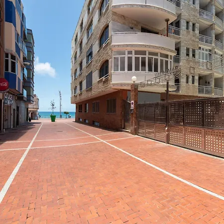 Seaside Bliss With Terrace & Views