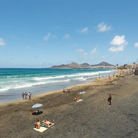 펜션 Seaside Bliss With Terrace & Views 라스팔마스