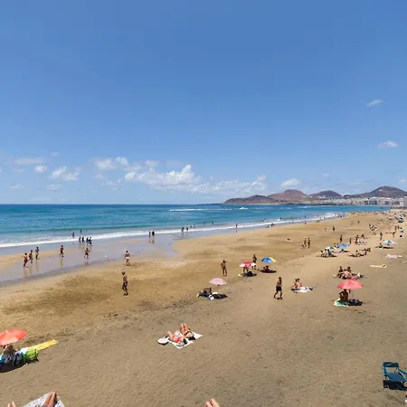 Seaside Bliss With Terrace & Views * Las Palmas de Gran Canaria